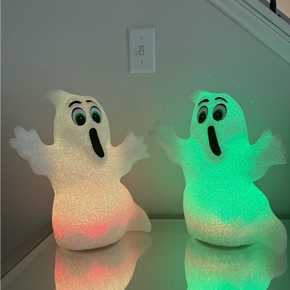 VINTAGE POPCORN PLASTIC COLOR CHANGING HALLOWEEN GHOSTS BUNDLE OF 2 - Picture 3 of 4